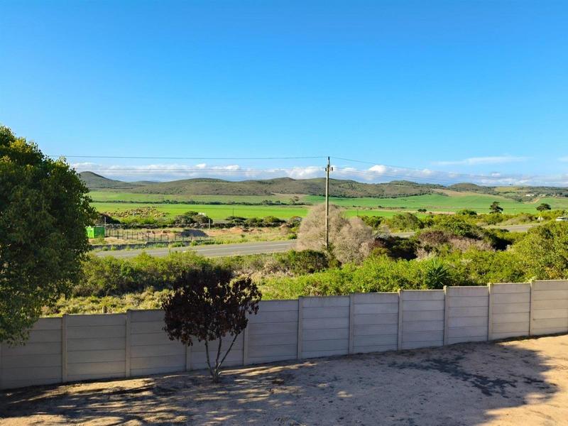 3 Bedroom Property for Sale in Fraaiuitsig Western Cape